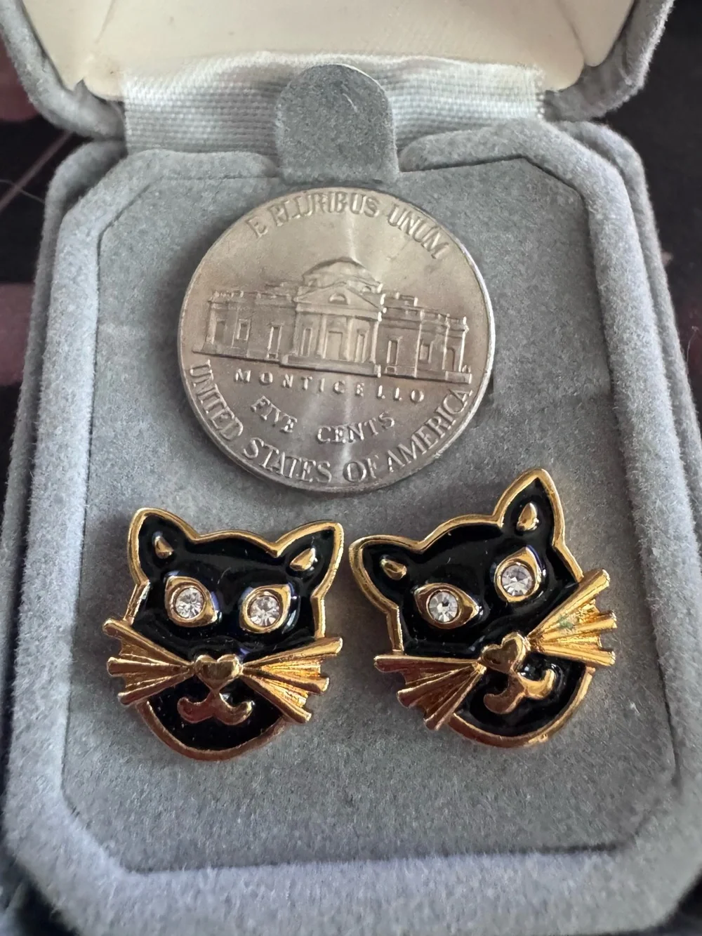 Black and Gold Cat Face Pet Earrings - Unbranded